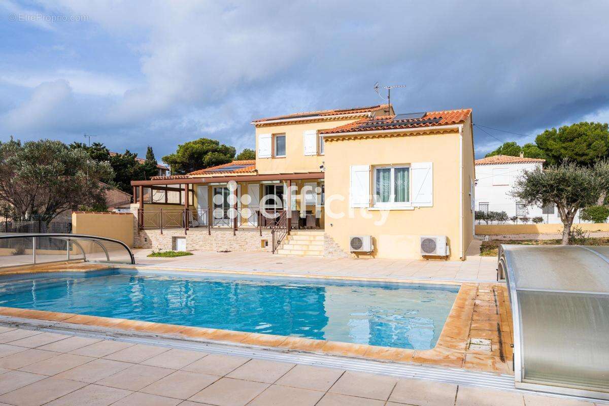 Maison à MARTIGUES