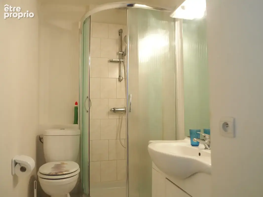 Honfleur centre - bel appartement t2 de 52 m2 - charme, luminosite et vie a pied - 1er etage sans ascenseur - - photo 9