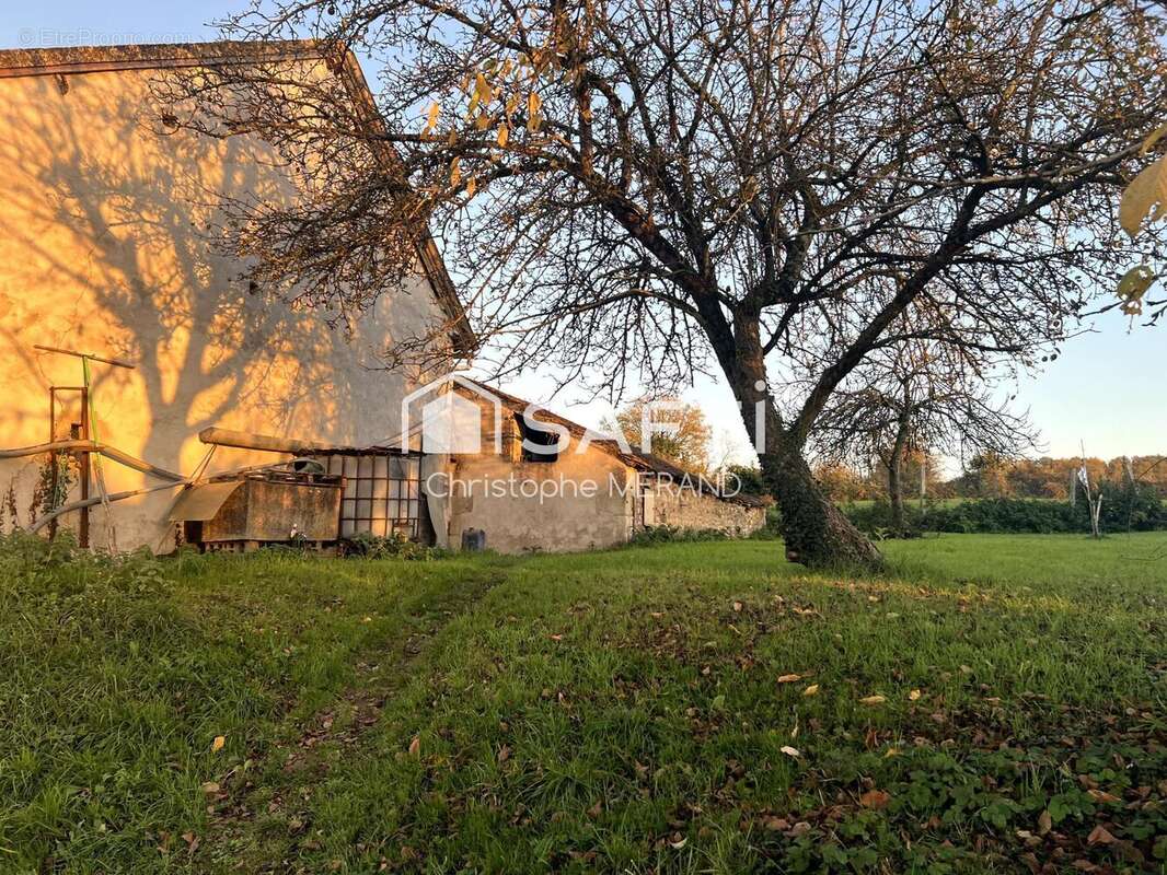 Photo 5 - Maison à OYRE