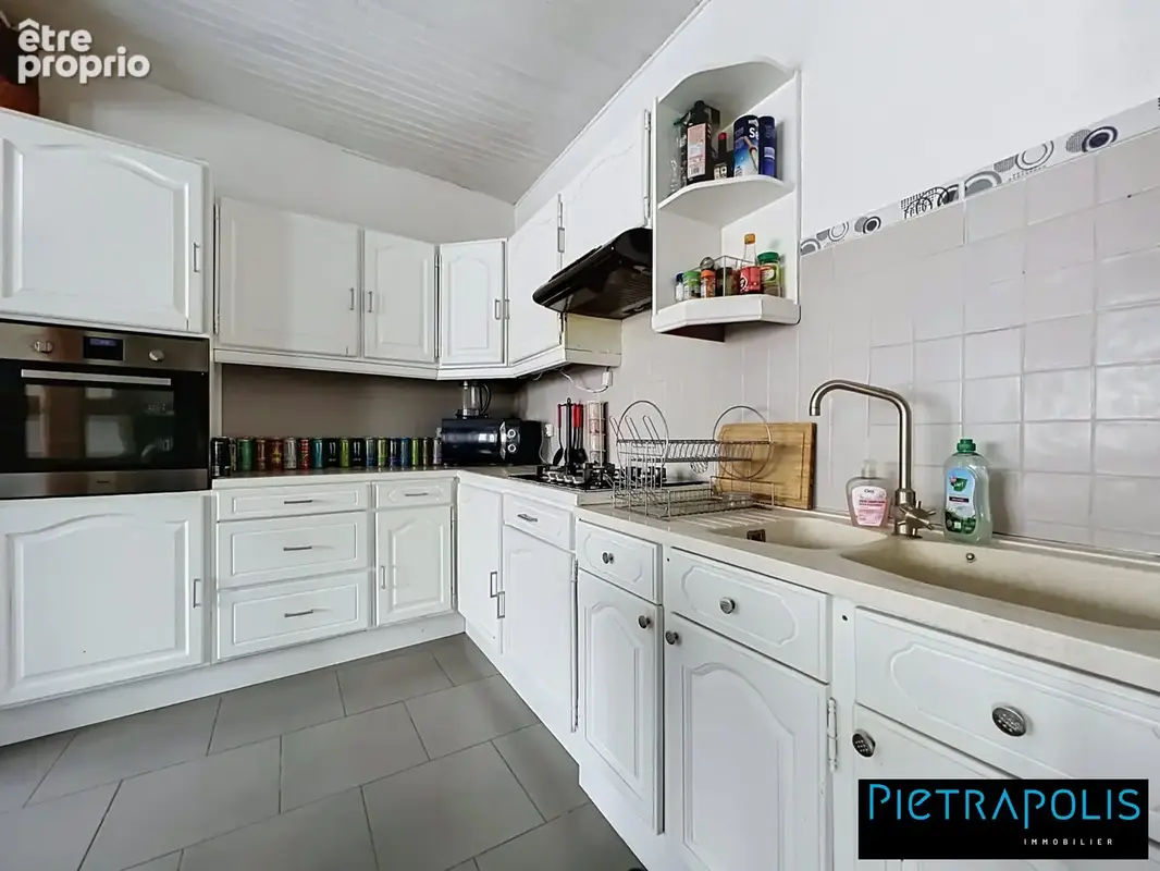 Maison 5 pièces 125 m² à vendre à Neuville-Sur-Ain (01160) - photo 3
