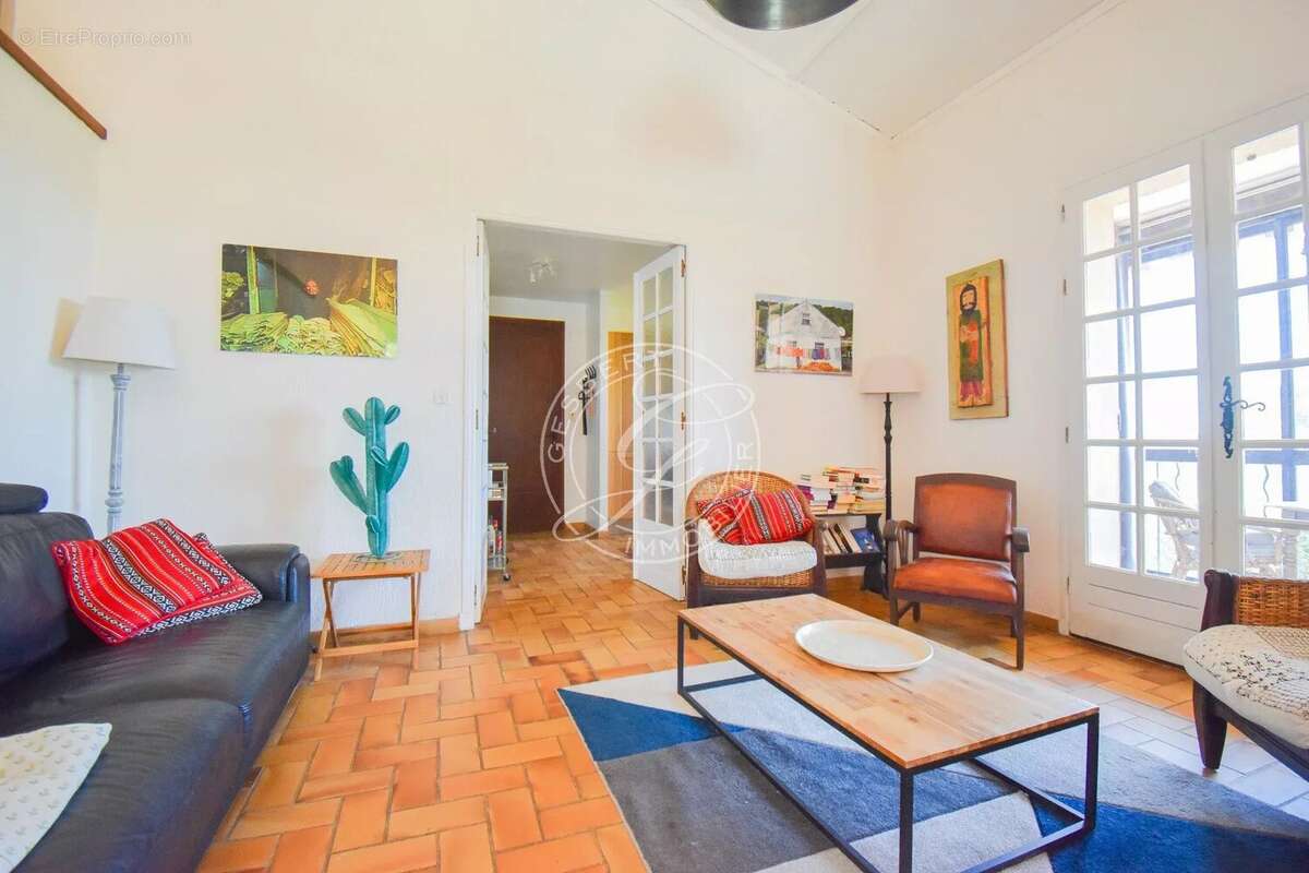 Maison à TARADEAU