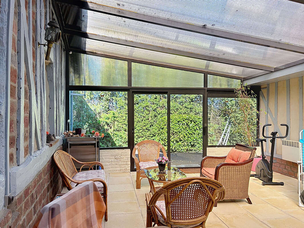 Maison à CASTILLON-EN-AUGE