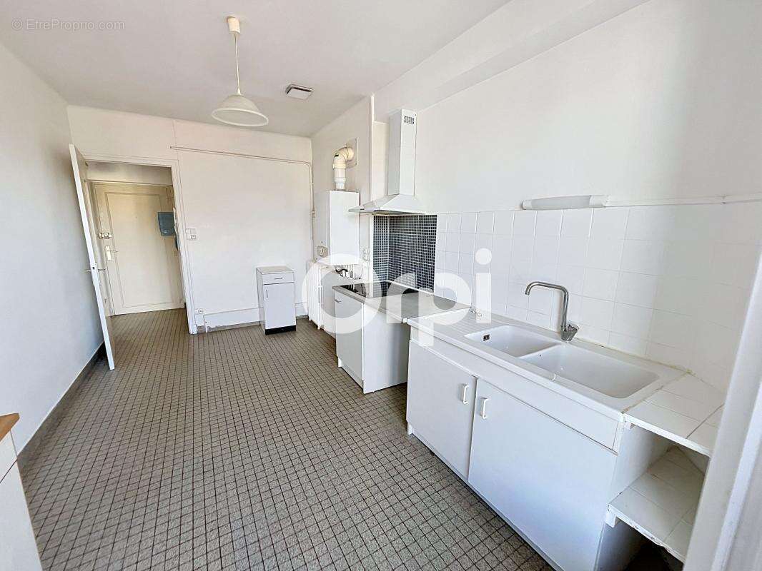 Appartement à BRIVE-LA-GAILLARDE