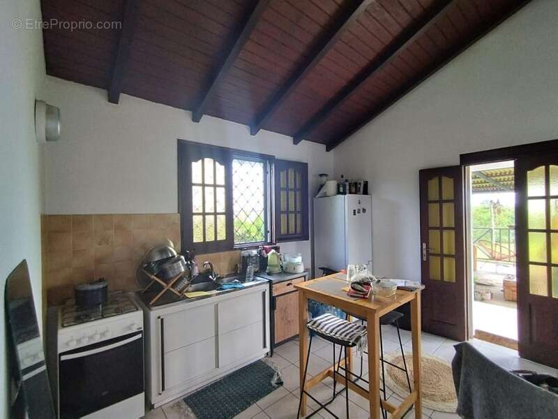 Maison à PETIT-BOURG