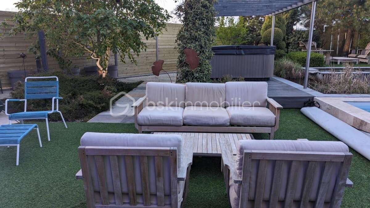 Commerce à NOGENT-LE-ROI