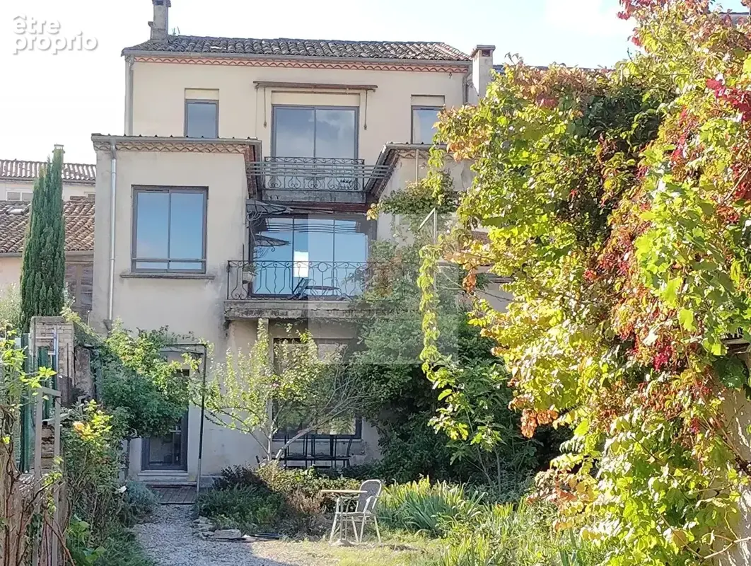 Maison spacieuse à vendre à Saint-Hippolyte-du-Fort - 8 pièces, 302 m² - photo 8