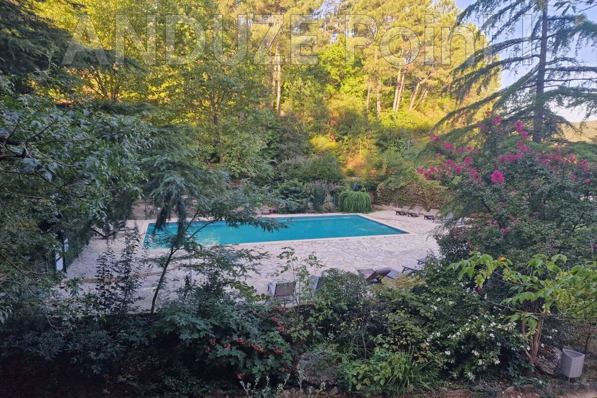 Appartement à THOIRAS