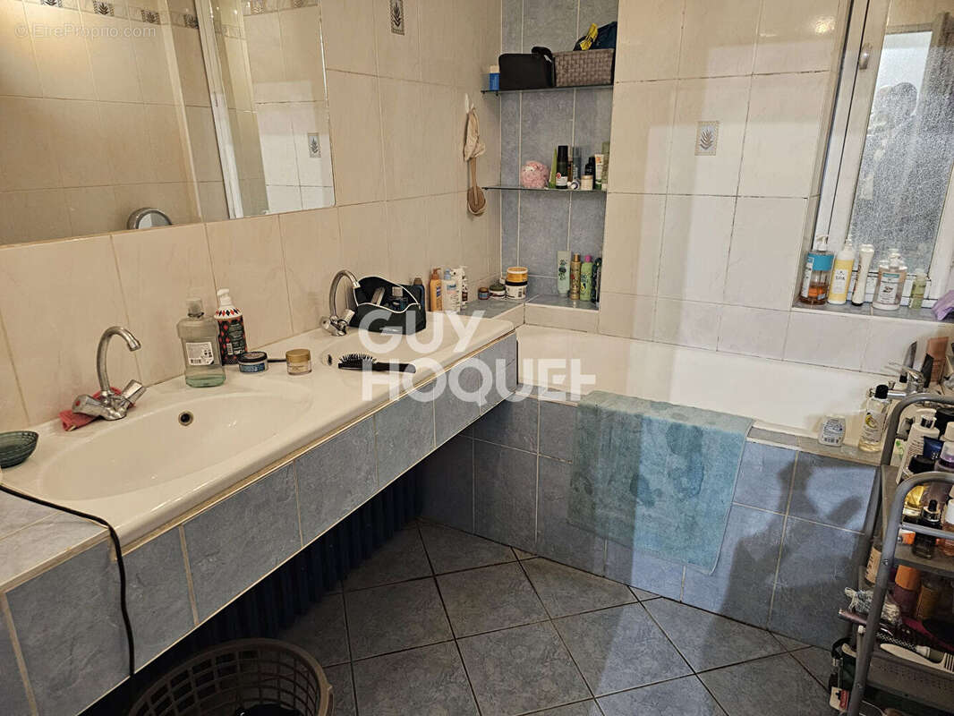 Maison à VILLEURBANNE