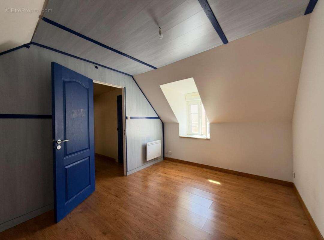 Maison à MALESTROIT