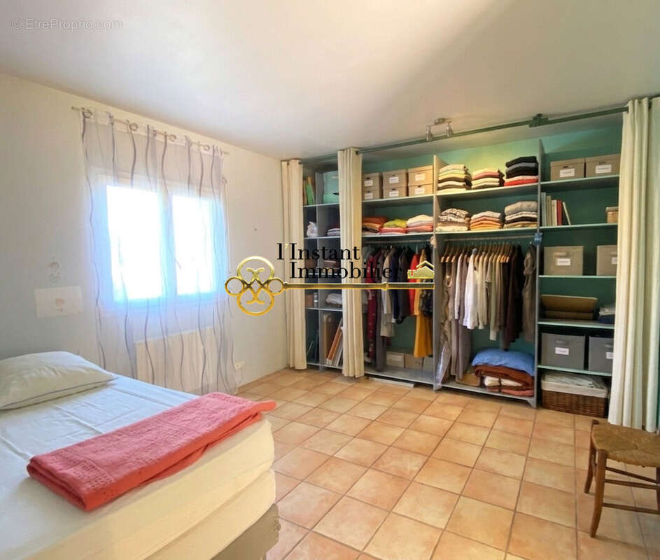 Maison Plougasnou 7 pièce(s) 170 m2 - photo 14
