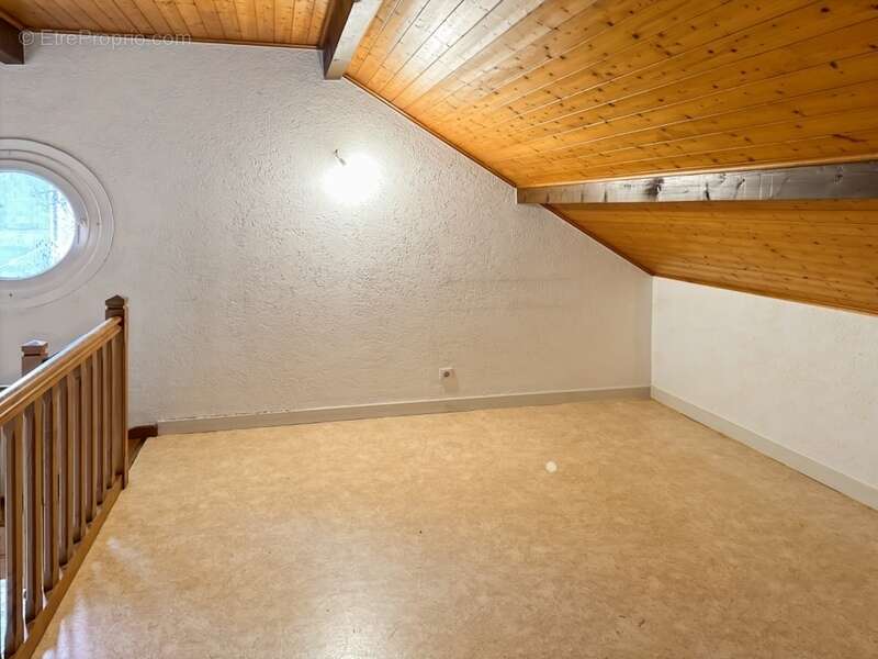 Maison à vendre 7 pièces FRANGY (74) - photo 21
