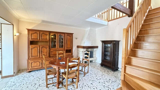 Maison à CAUFFRY