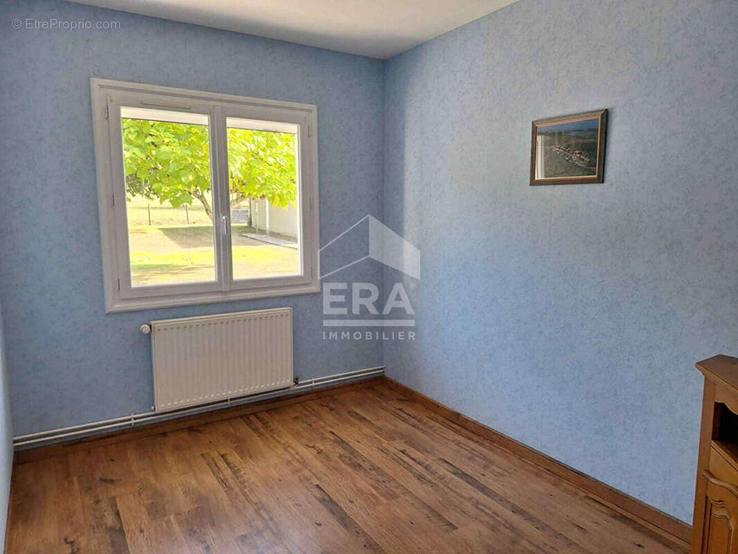 Maison à SAINT-SEURIN-SUR-L&#039;ISLE