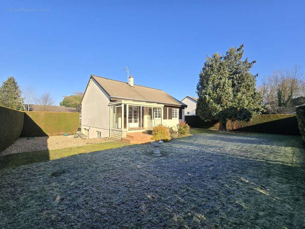 Maison à LE BOULAY-MORIN