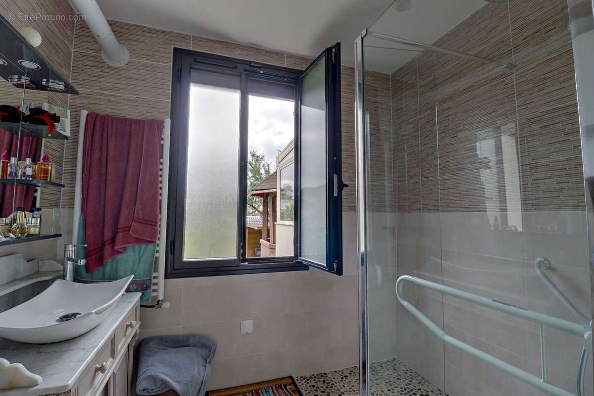 Maison à MAGNY-EN-VEXIN