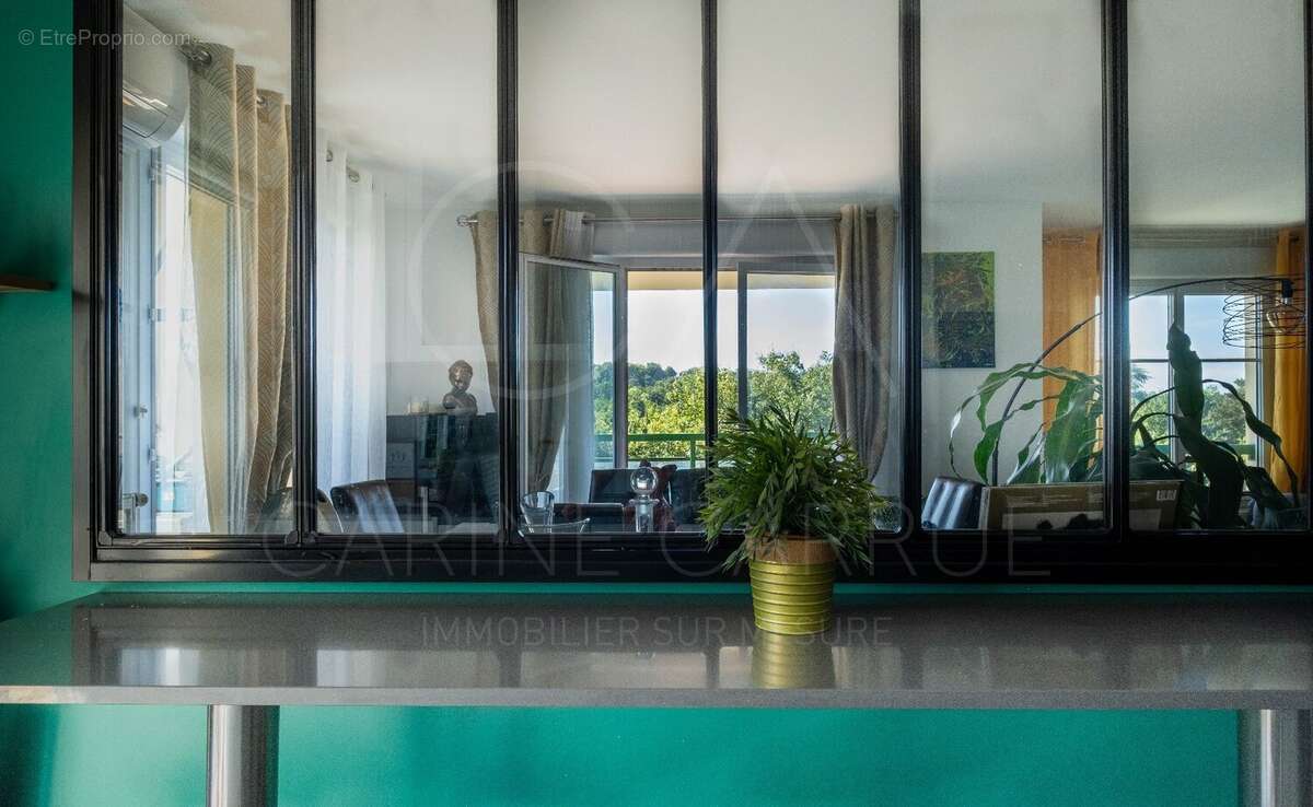 Appartement à TASSIN-LA-DEMI-LUNE