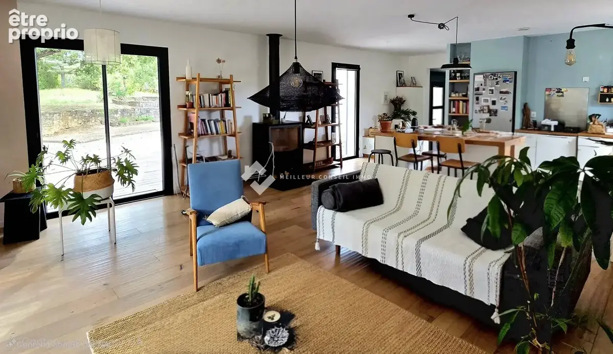 Maison 5 pièces 135 m² à vendre à Peynier (13790) - photo 4