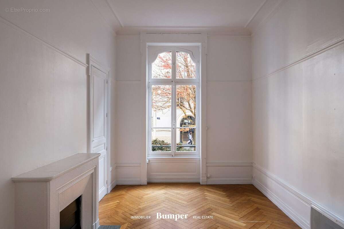 Appartement à LYON-6E