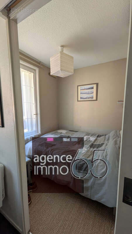 Appartement à ESQUIEZE-SERE