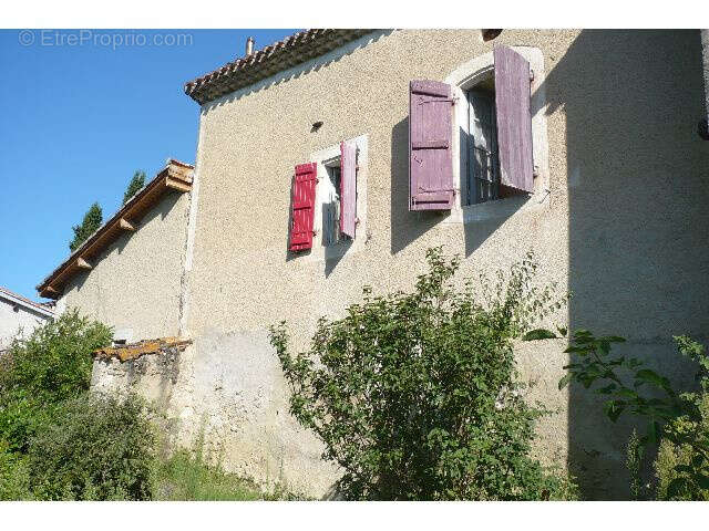 Maison à MEZIN