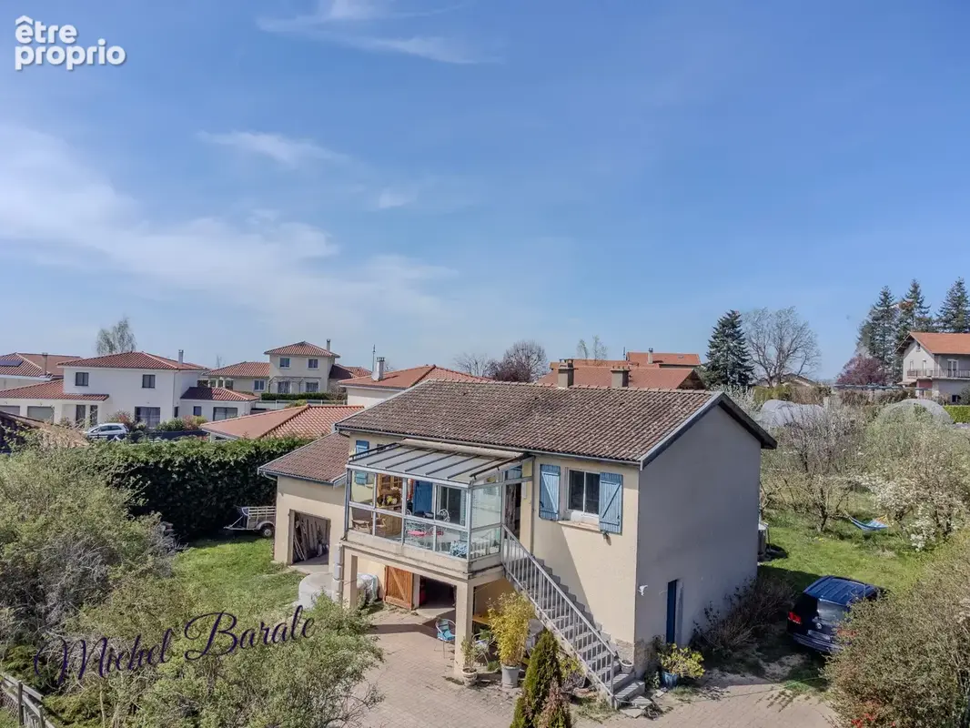 Maison de 78 m2 sur un sous-sol total implantée sur un terrain de 1200m2 à AVEIZE (69) - photo 7