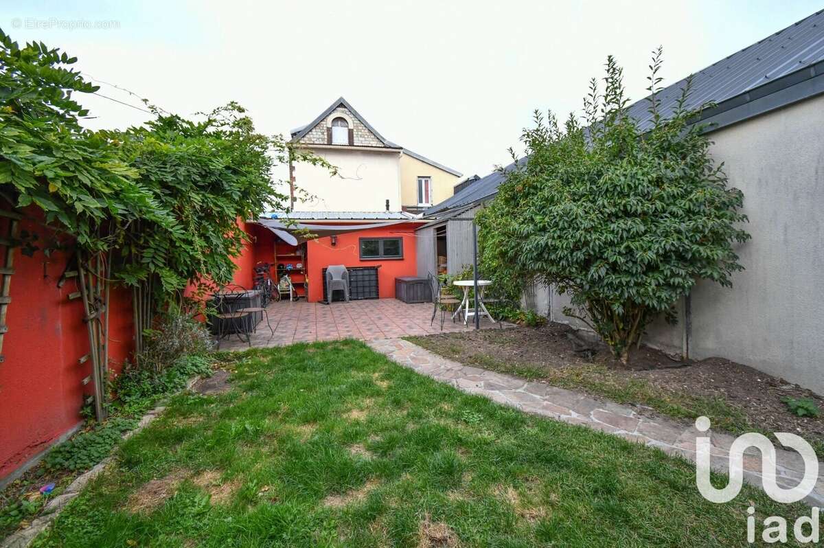 Photo 2 - Maison à SOTTEVILLE-LES-ROUEN