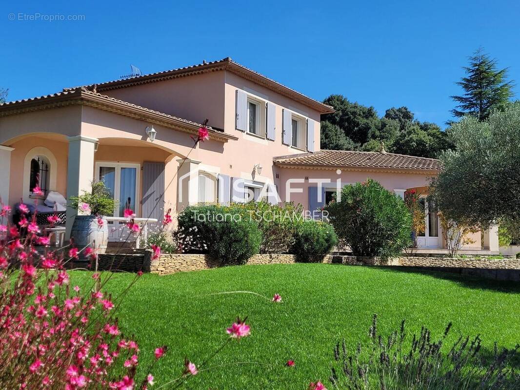 Photo 1 - Maison à UZES