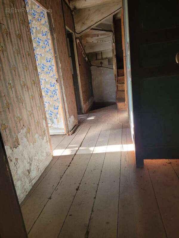 Maison à LA CHAPELLE-MARCOUSSE