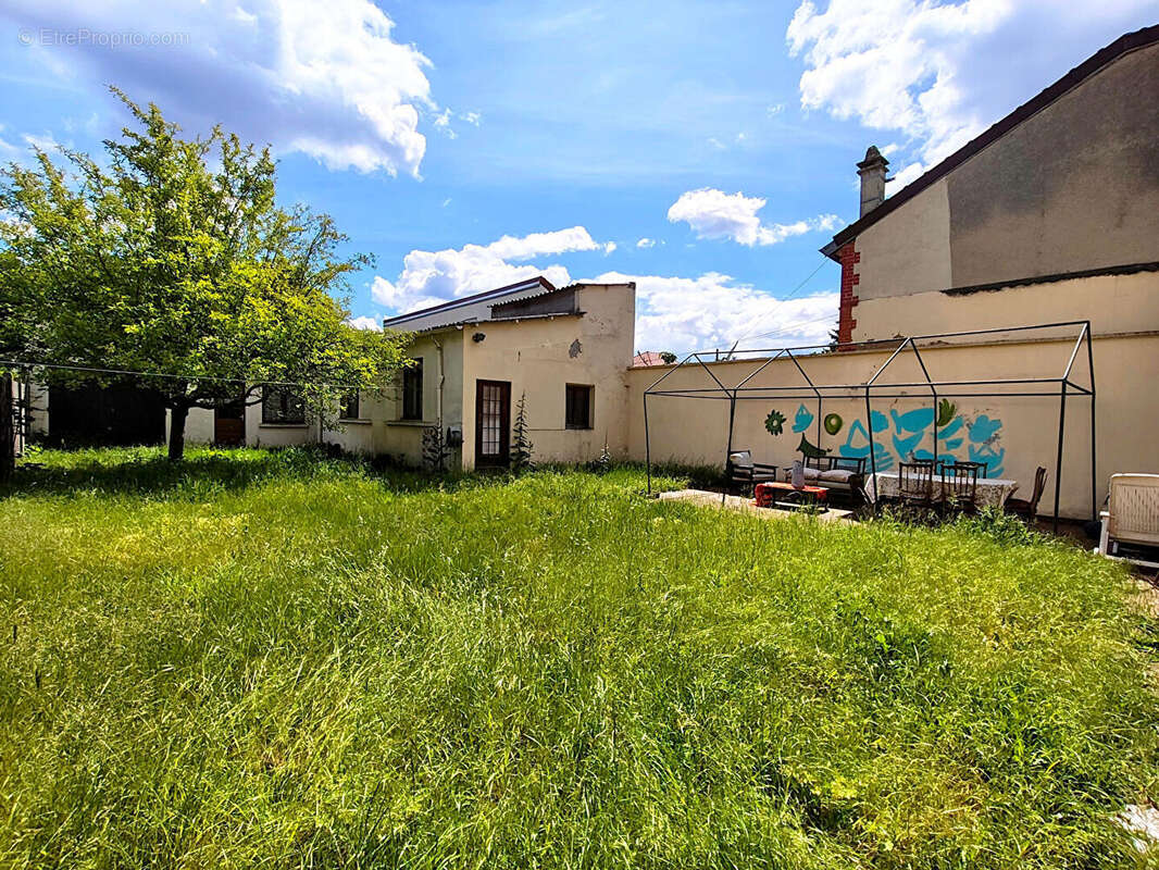 Maison à VILLEMOMBLE