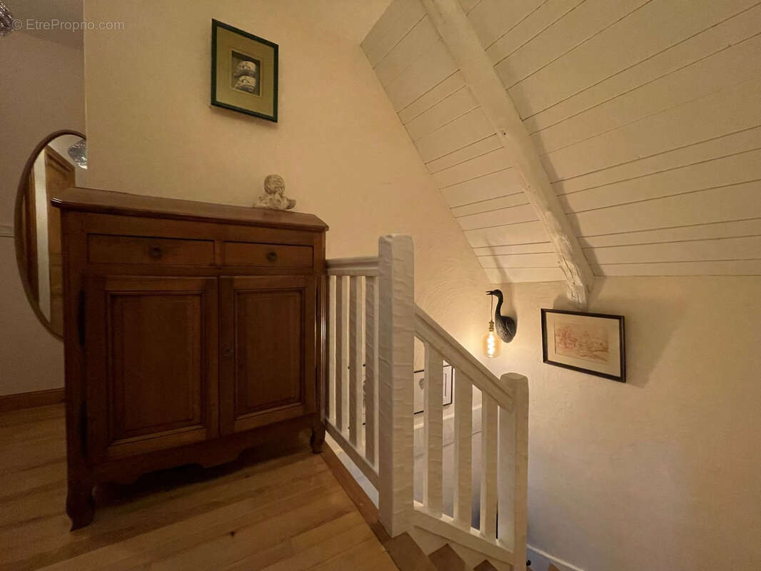 Maison à RIOM-ES-MONTAGNES