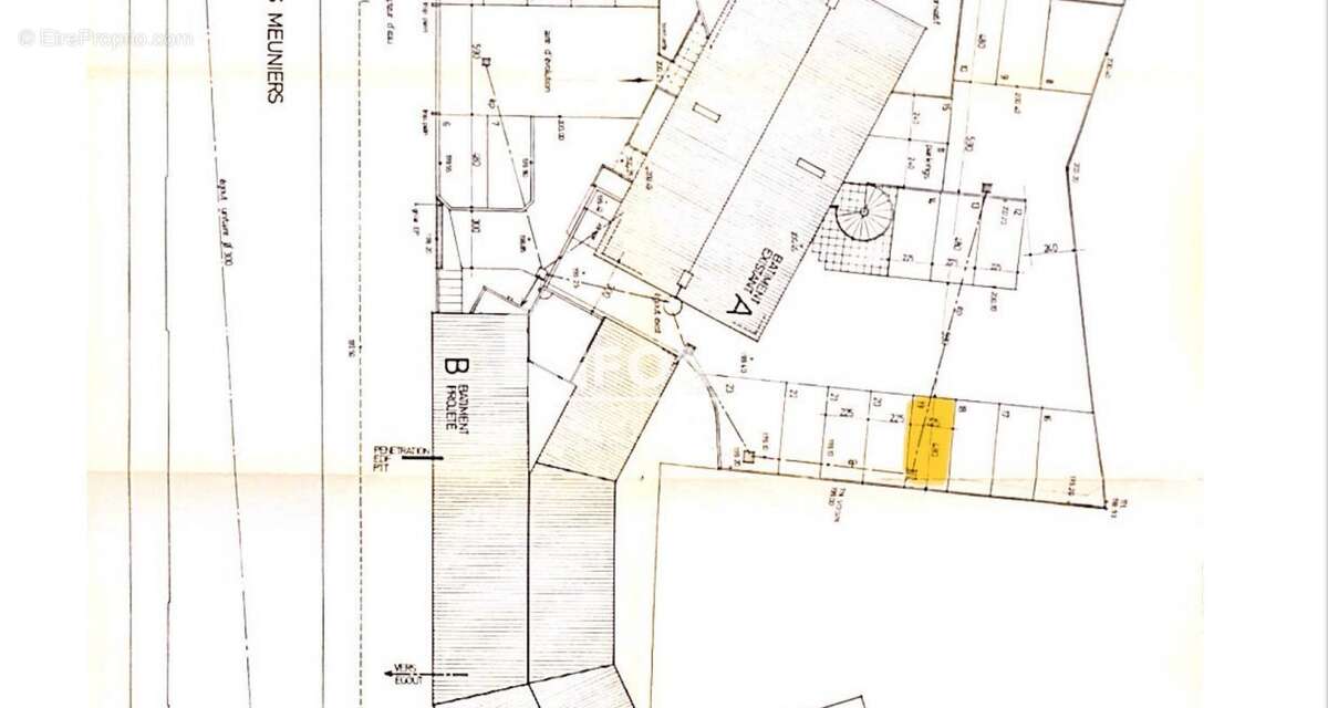 Parking à CLERMONT-FERRAND