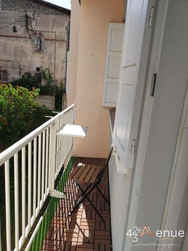 Appartement à SAINT-ETIENNE