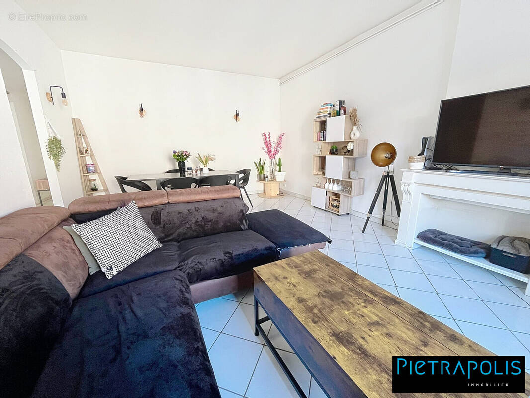 Appartement à CORCELLES-EN-BEAUJOLAIS