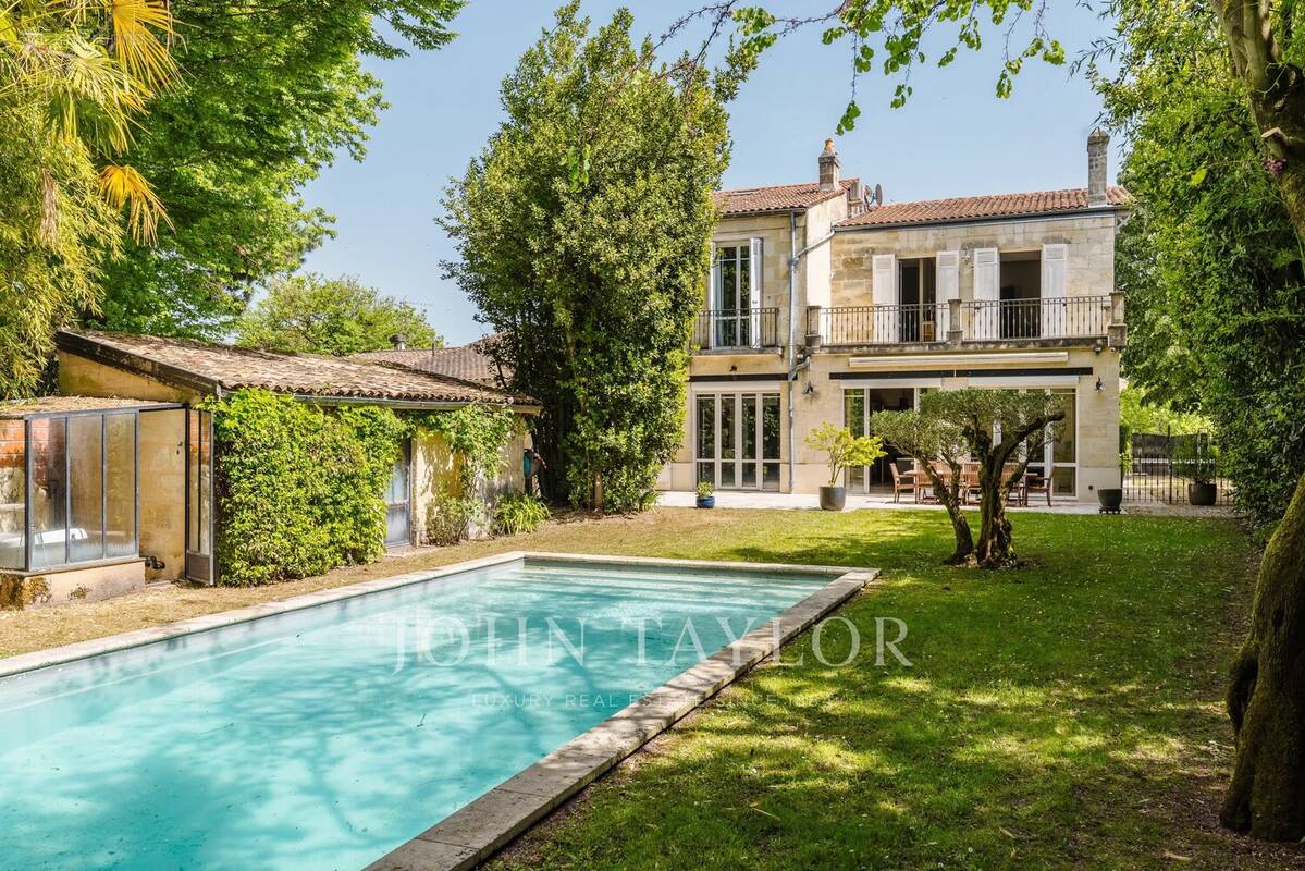 Maison à LE BOUSCAT