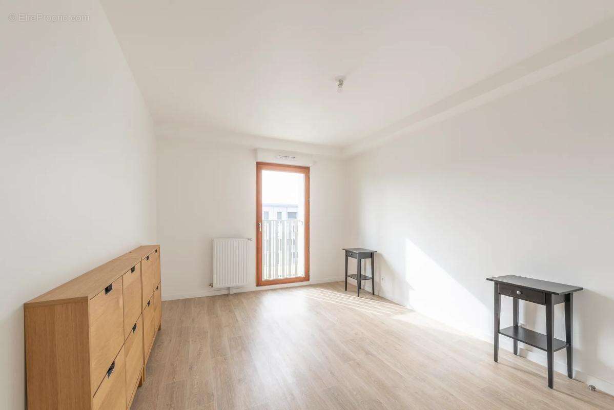 Appartement à BUSSY-SAINT-GEORGES