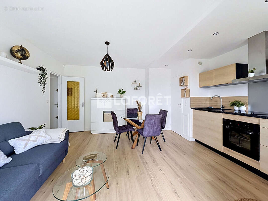 Appartement à OUISTREHAM