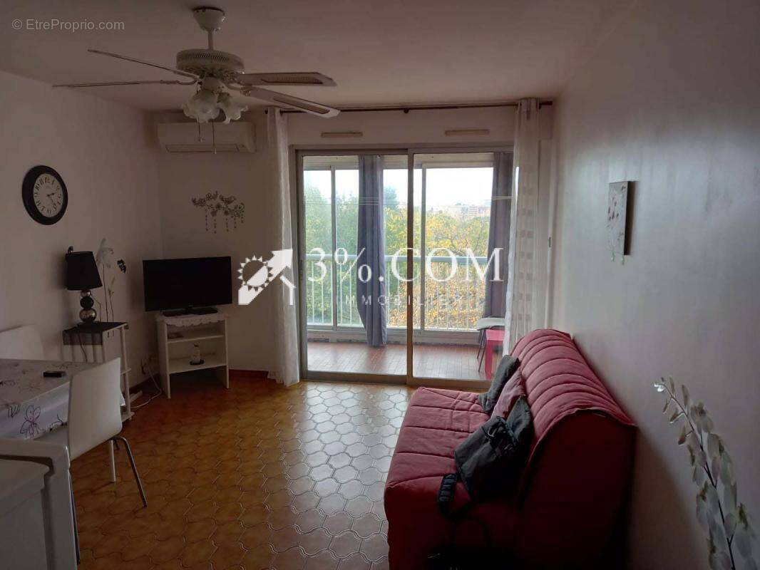 Appartement à SIX-FOURS-LES-PLAGES
