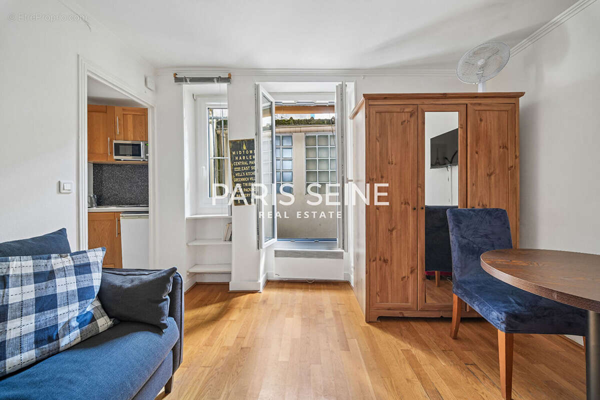 Appartement à PARIS-6E
