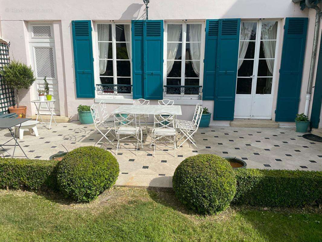 Maison à NOGENT-LE-ROI