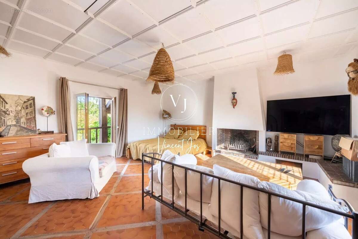 Maison à BOISSY-MAUVOISIN