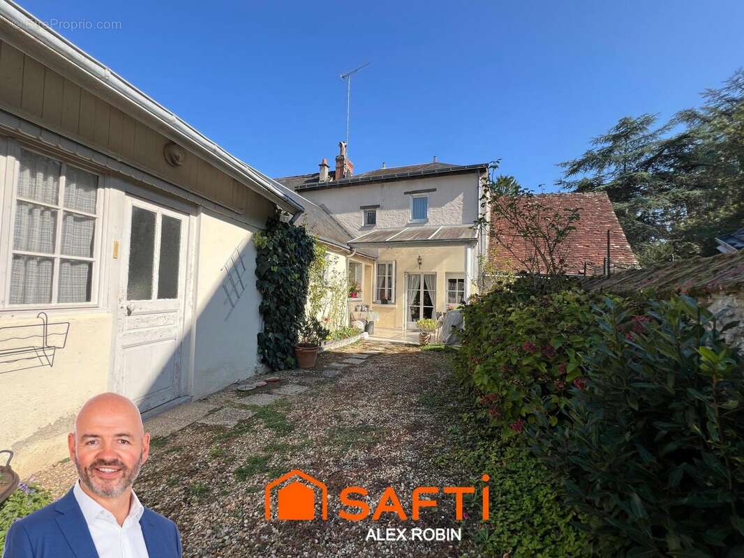 Photo 5 - Maison à REIGNAC-SUR-INDRE