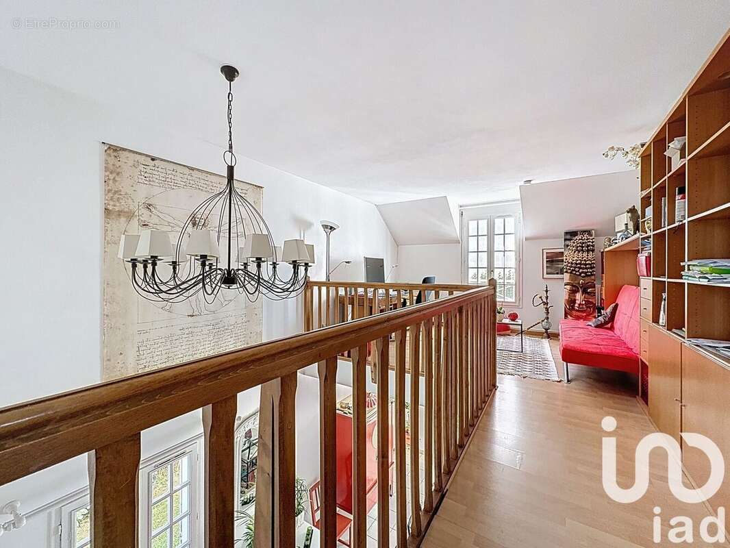 Photo 9 - Maison à SAINT-REMY-LES-CHEVREUSE