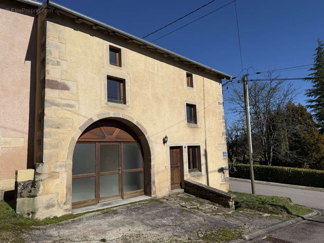 Maison à BAINS-LES-BAINS