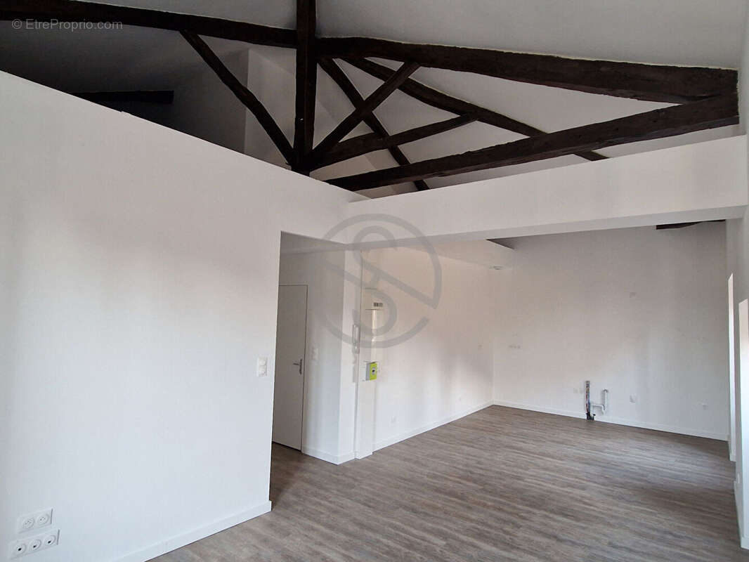 Appartement T3 de 90 m2 - photo 3