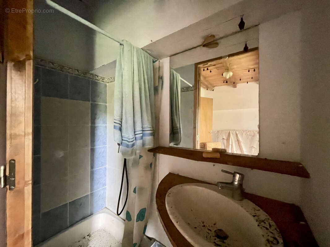 Maison à SAINT-CHRISTOPHE