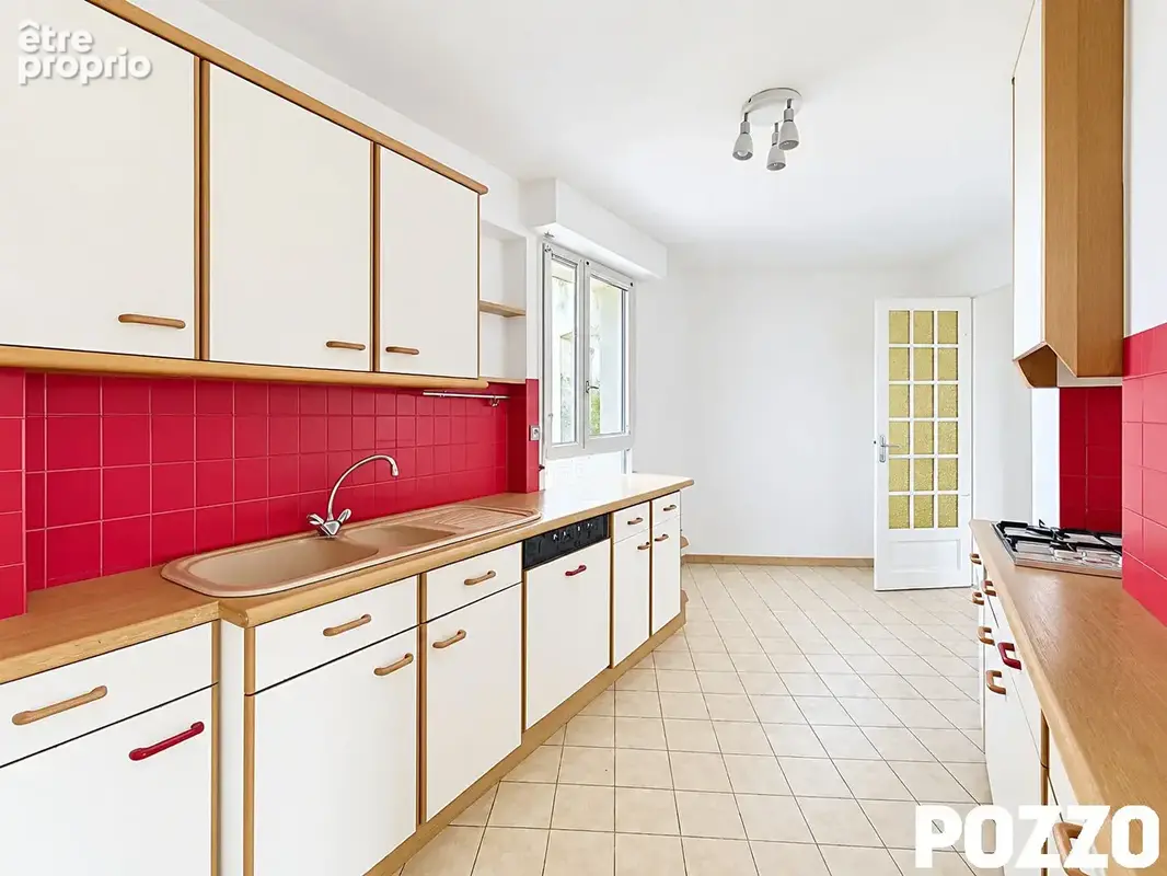 Appartement Granville 3 pièce(s) 77 m2 - Résidence avec ascenseur - proche commerces et plage - photo 4
