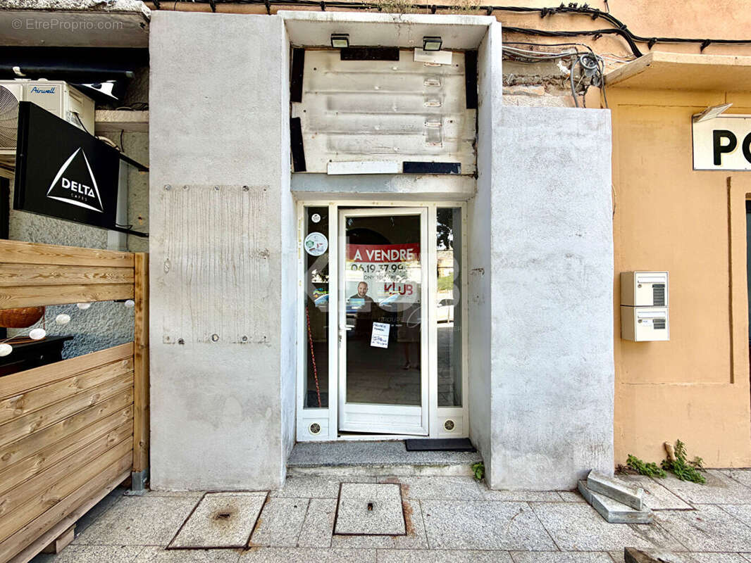 Local commercial Bastia centre - photo 5