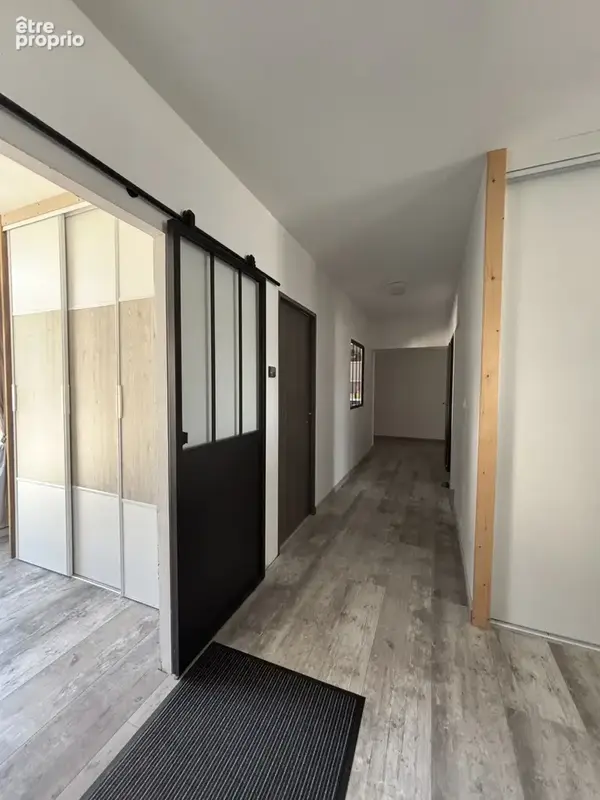 Côte d'Or : Bâtisse bourguignonne de 450m2 dont 260 m2 rénové (plain pied) , annexes, garages sur  4000m2 - photo 12