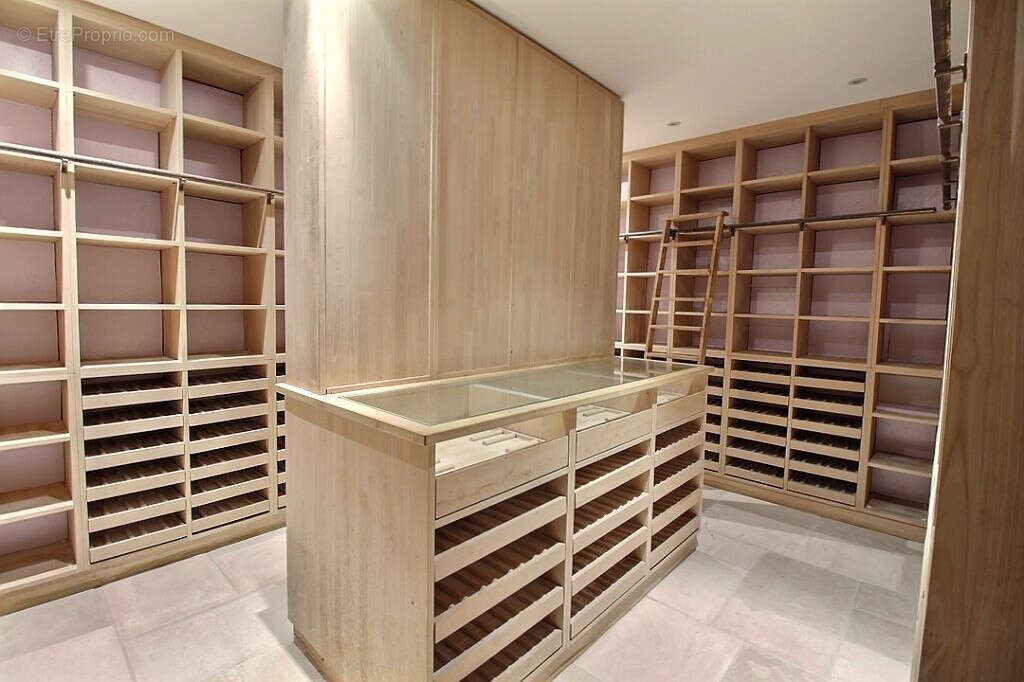 Maison Messery 9 pièce(s) 900 m2 - photo 11