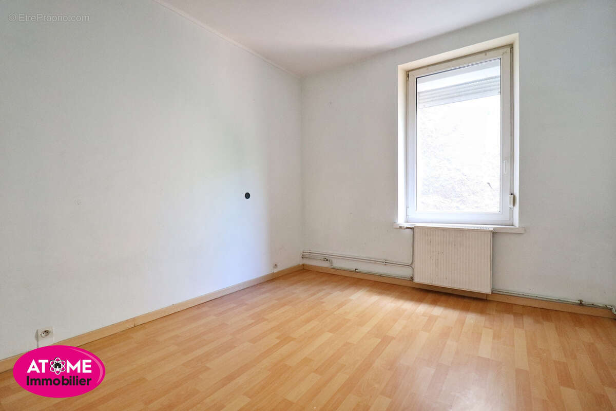 Appartement à AUBOUE